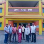 तमनार । जनपद पंचायत अंतर्गत ग्राम पंचायत गोढ़ी के पंचायत प्रतिनिधियों ने,, घरघोड़ा एसडीएम,, से नाराज होकर,पंचायत प्रतिनिधि के पद से दिये सामूहिक इस्तीफा।